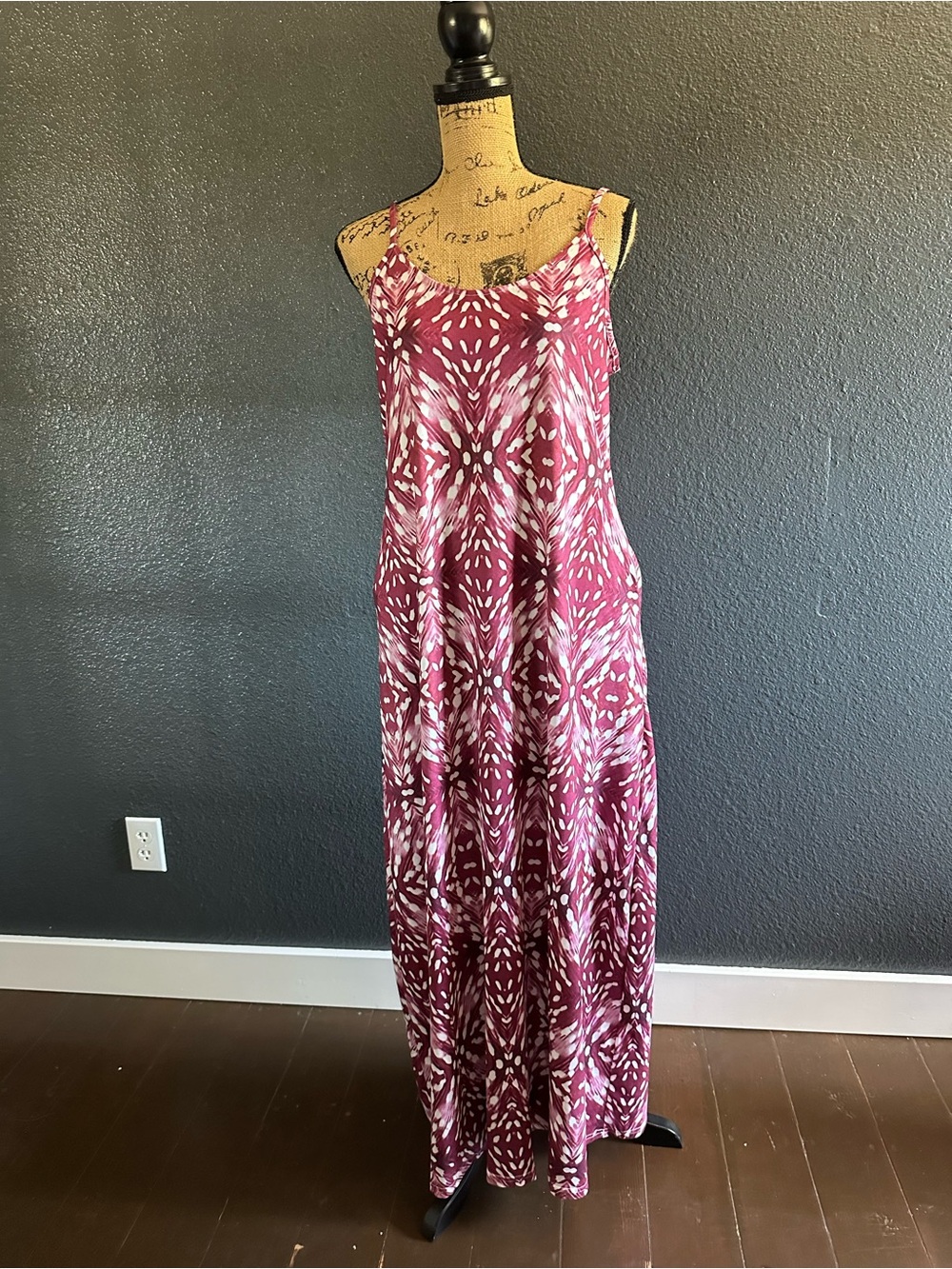Tie-Dye Print Maxi Dress | Adjustable Straps | Pockets | Size M - Picture 2 of 7
